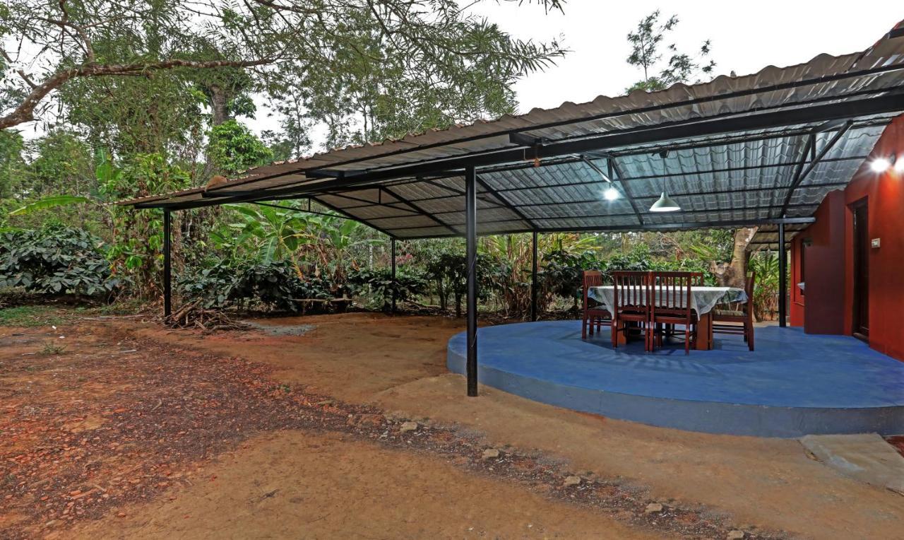 Hotel Allaranda Homestay Madikeri Ngoại thất bức ảnh