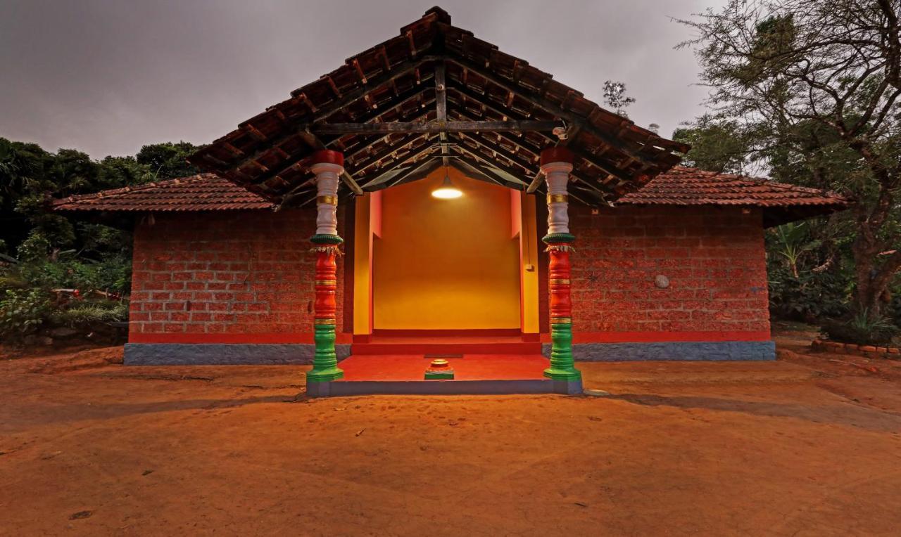 Hotel Allaranda Homestay Madikeri Ngoại thất bức ảnh